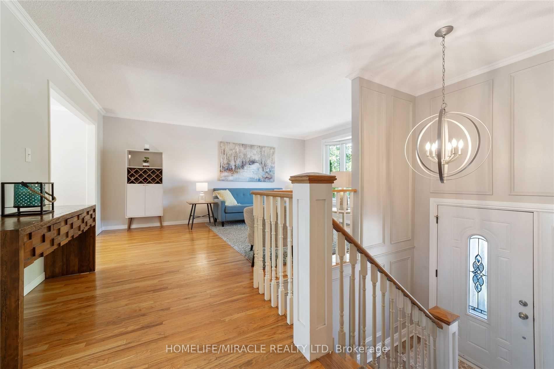 Photo 9 of 19 Bruntsfield Street, Clarington, Courtice — HOMEH