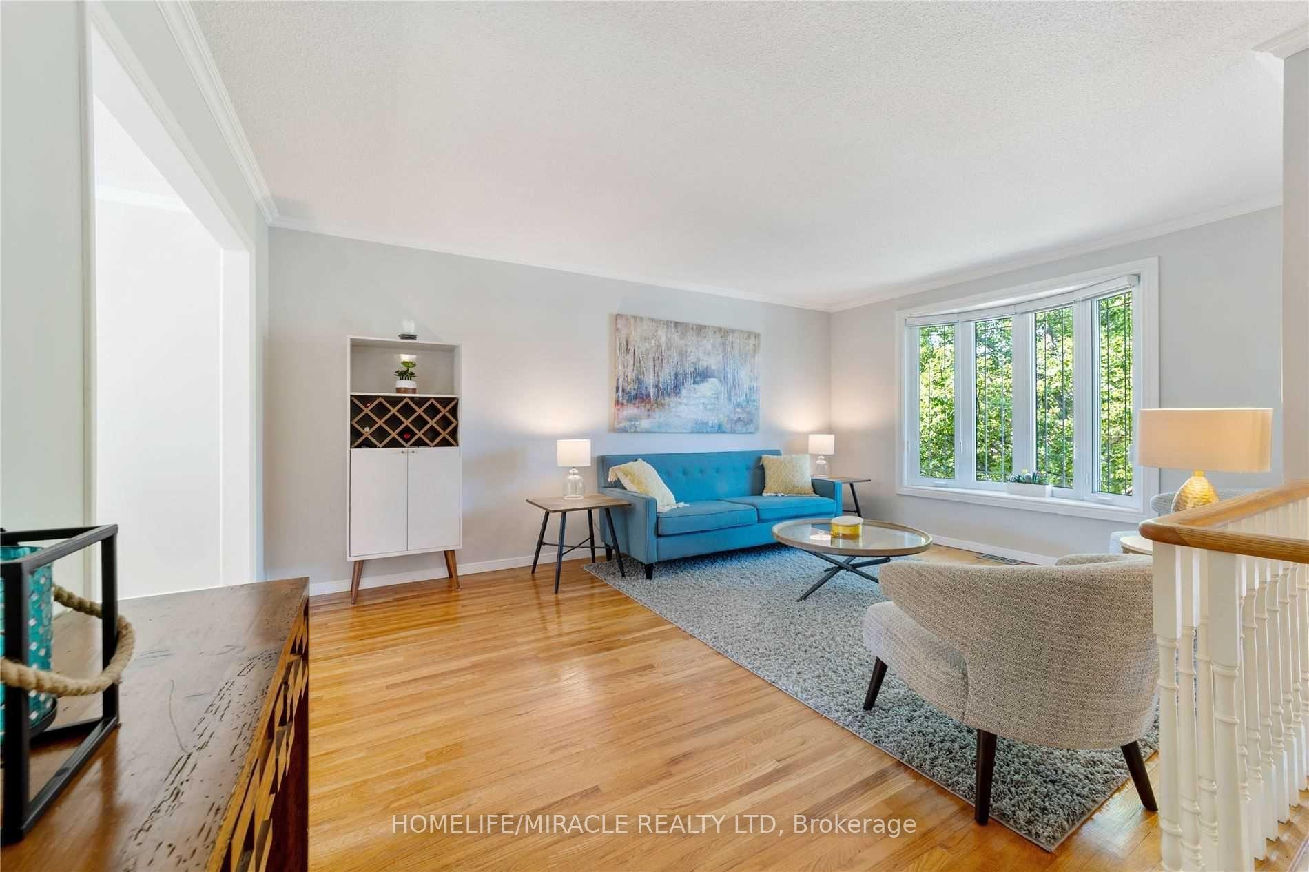 Photo 10 of 19 Bruntsfield Street, Clarington, Courtice — HOMEH