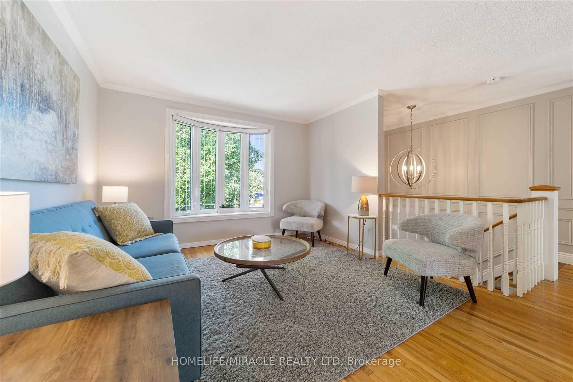 Photo 11 of 19 Bruntsfield Street, Clarington, Courtice — HOMEH