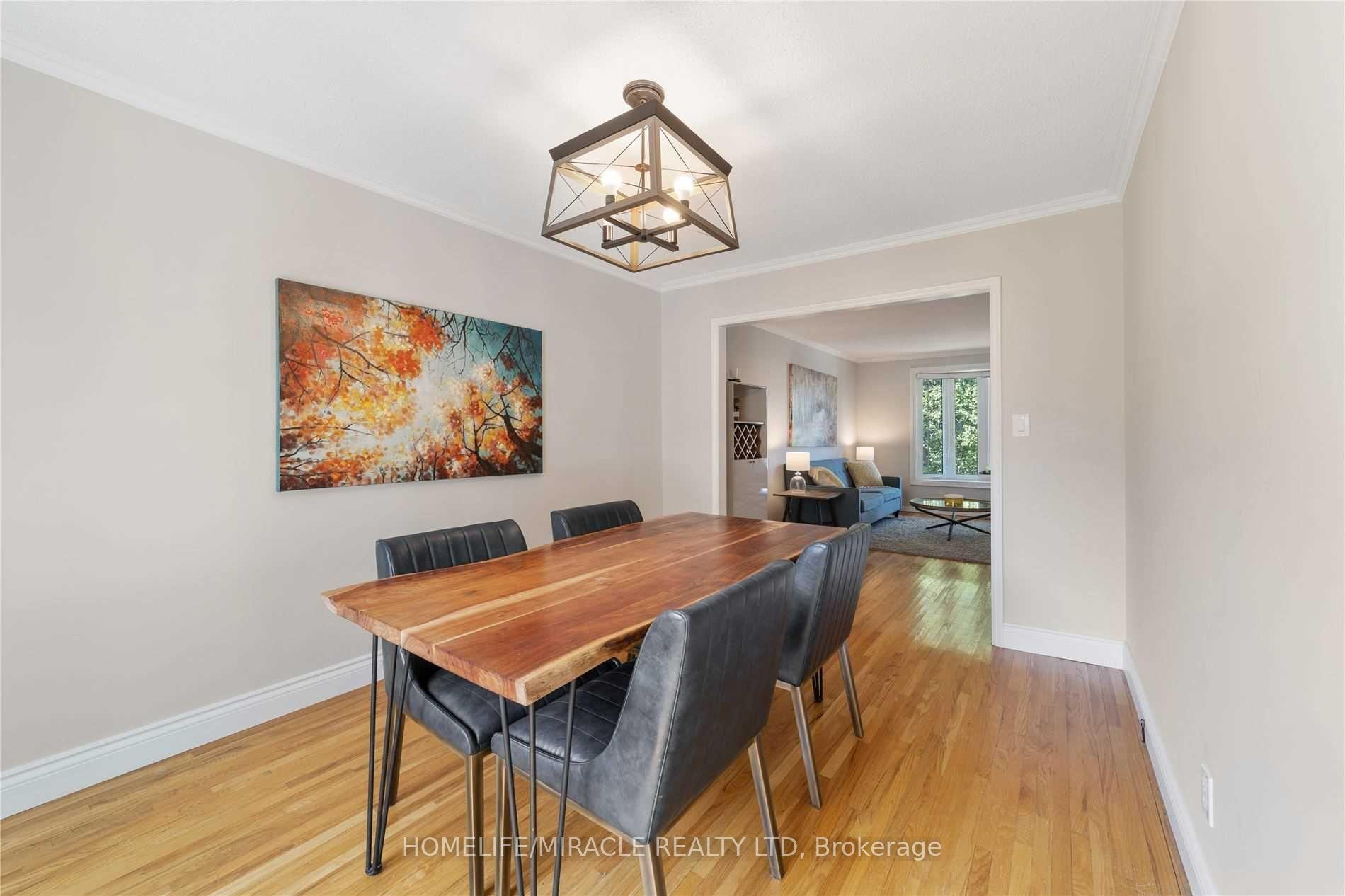 Photo 13 of 19 Bruntsfield Street, Clarington, Courtice — HOMEH