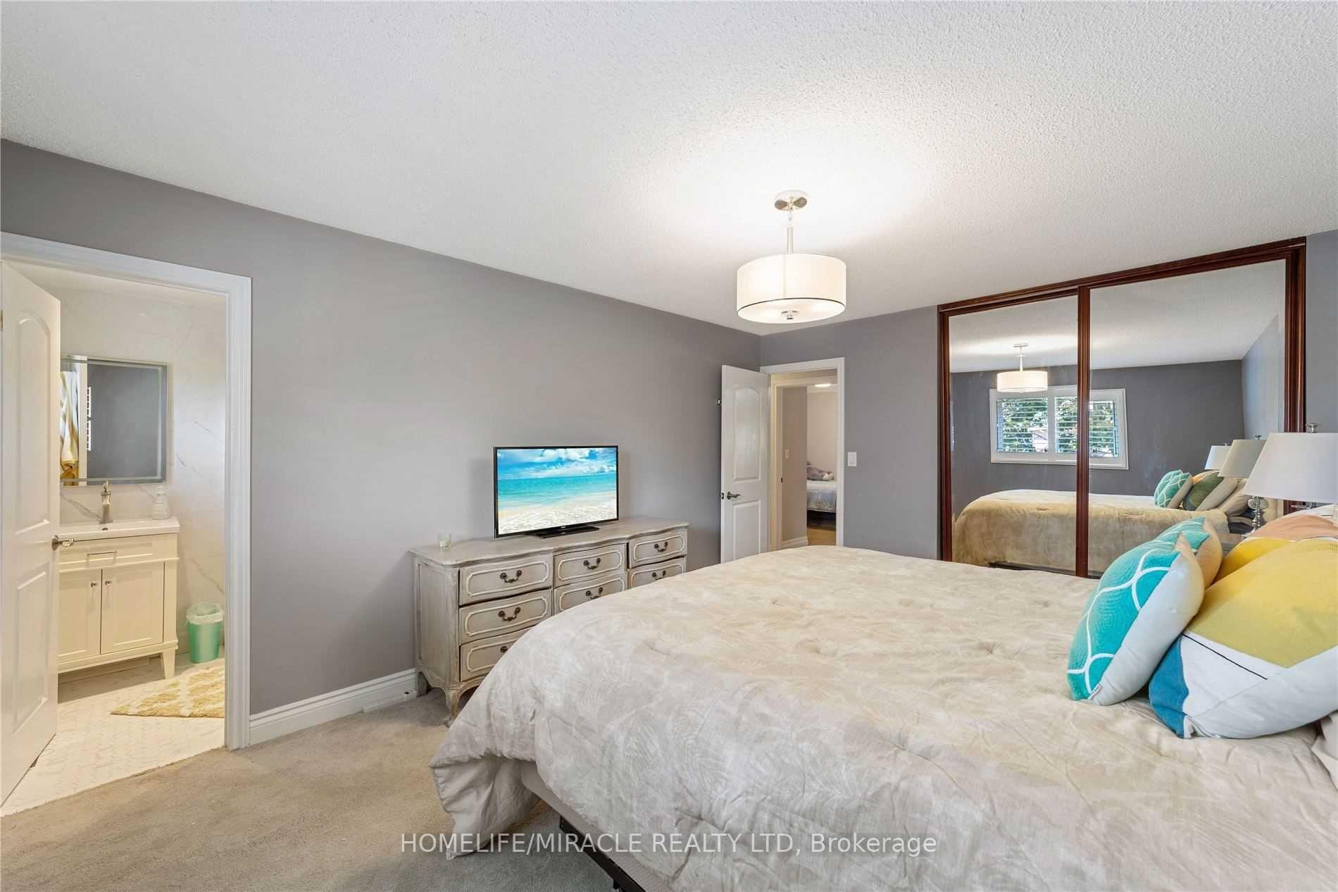Photo 14 of 19 Bruntsfield Street, Clarington, Courtice — HOMEH