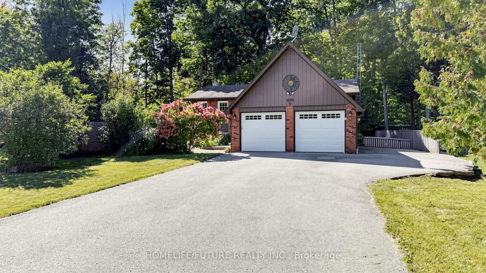 Photo of 3906 Rosemary Lane
