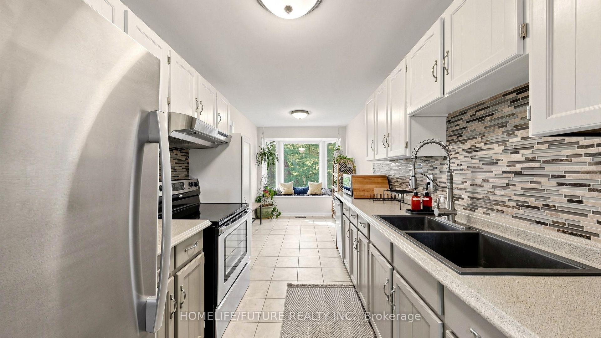 Photo 8 of 3906 Rosemary Lane, Innisfil, Rural Innisfil — HOMEH