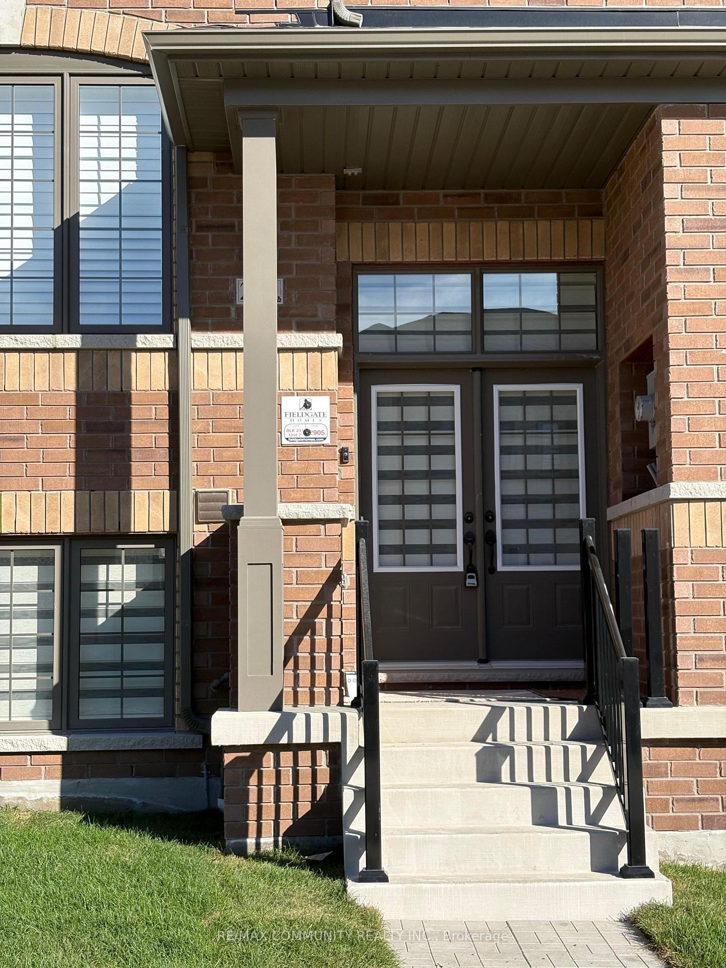 Photo 2 of 2905 Starlight Drive, Pickering, Rural Pickering — HOMEH