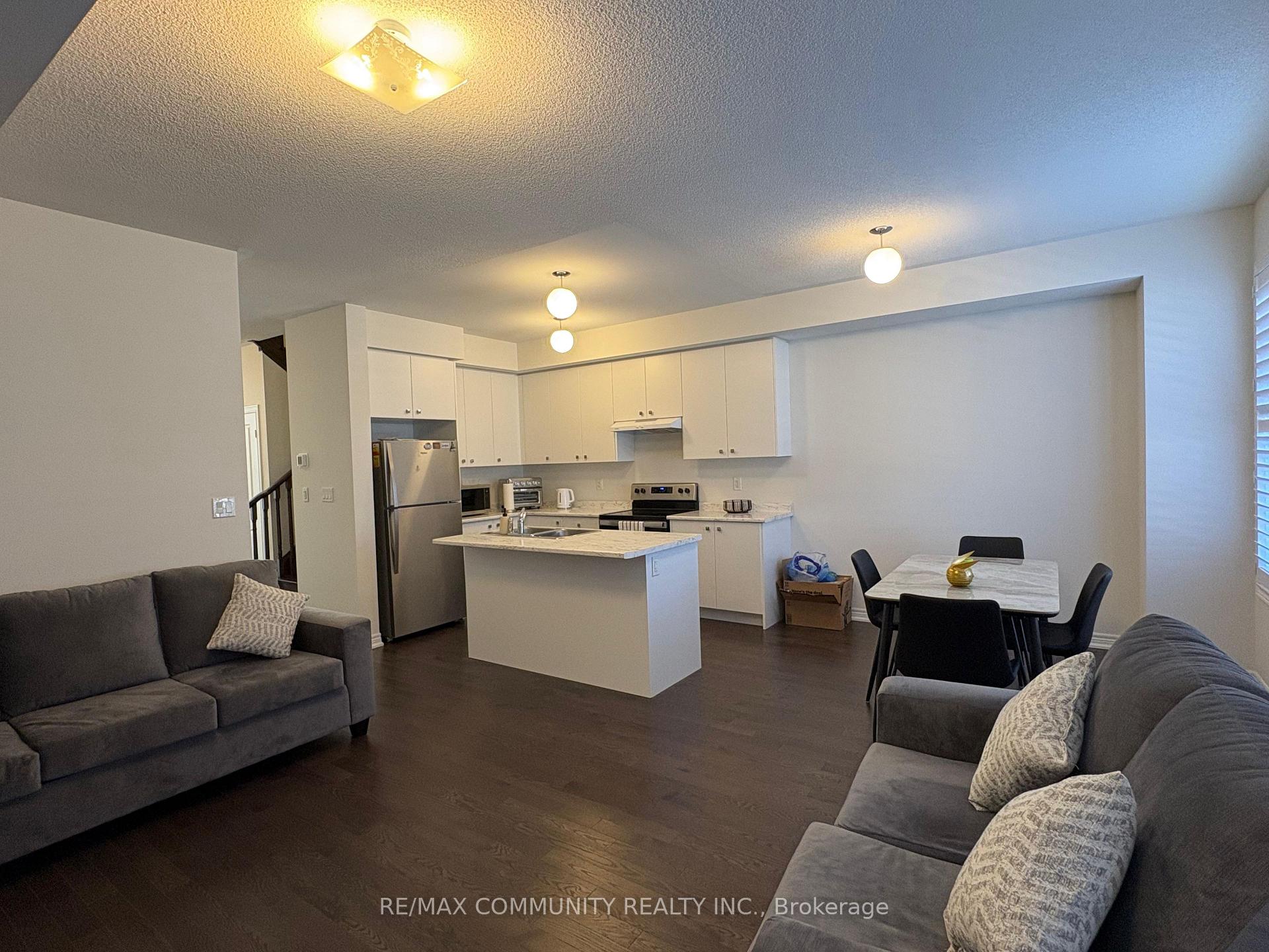 Photo 6 of 2905 Starlight Drive, Pickering, Rural Pickering — HOMEH