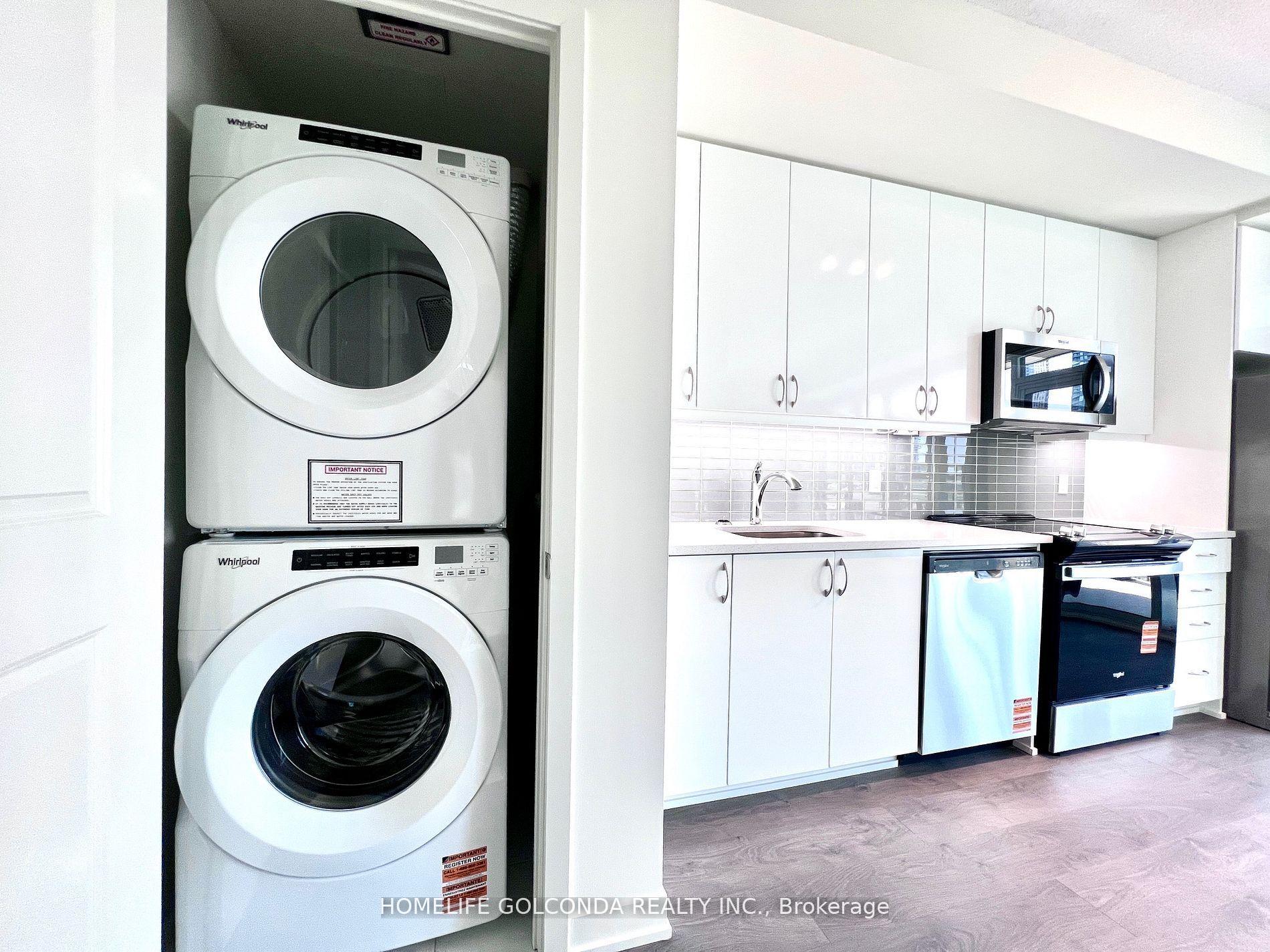 Photo 8 of Unit 608, 38 Annie Craig Drive, Etobicoke, Mimico — HOMEH