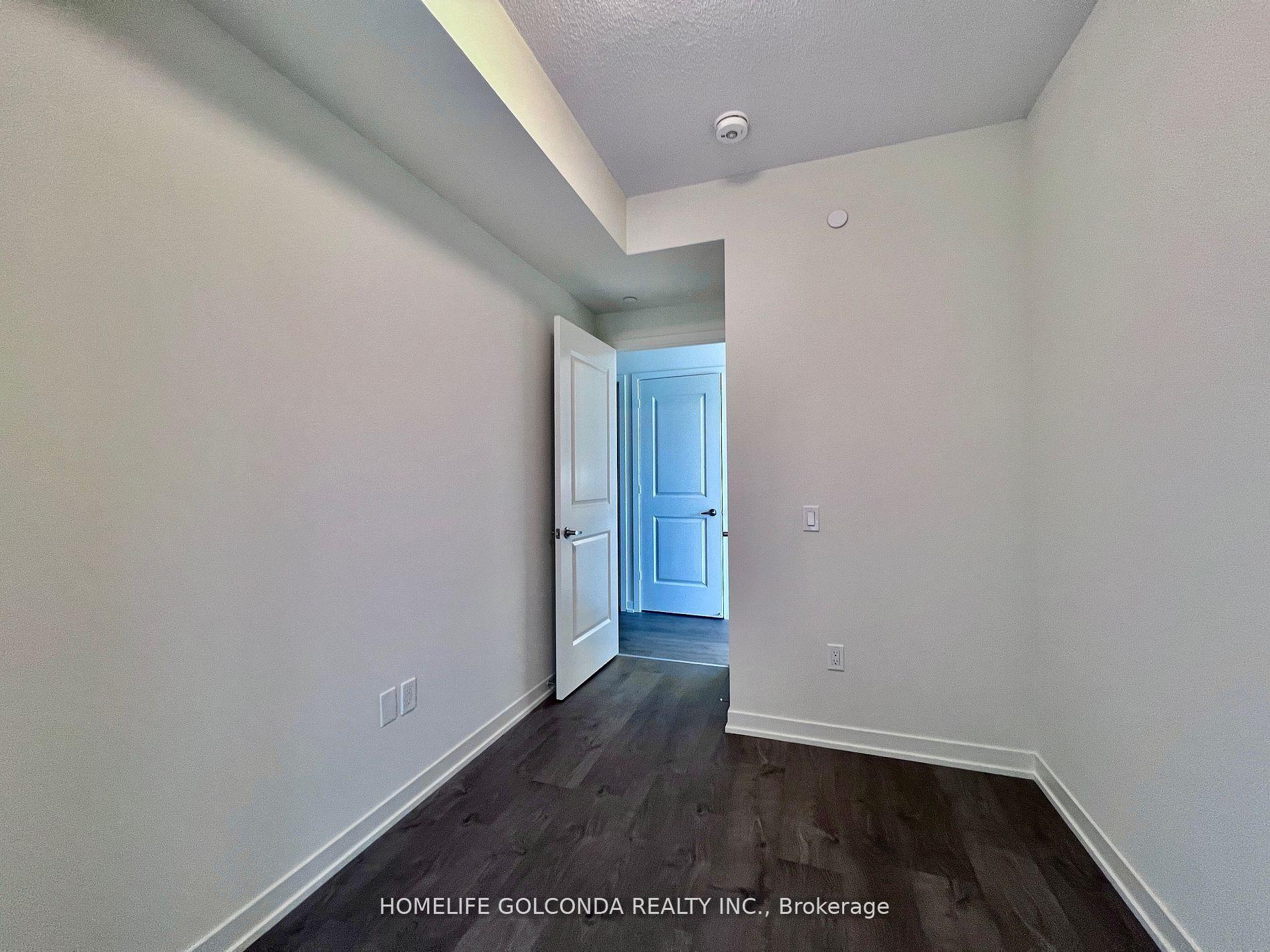 Photo 14 of Unit 608, 38 Annie Craig Drive, Etobicoke, Mimico — HOMEH