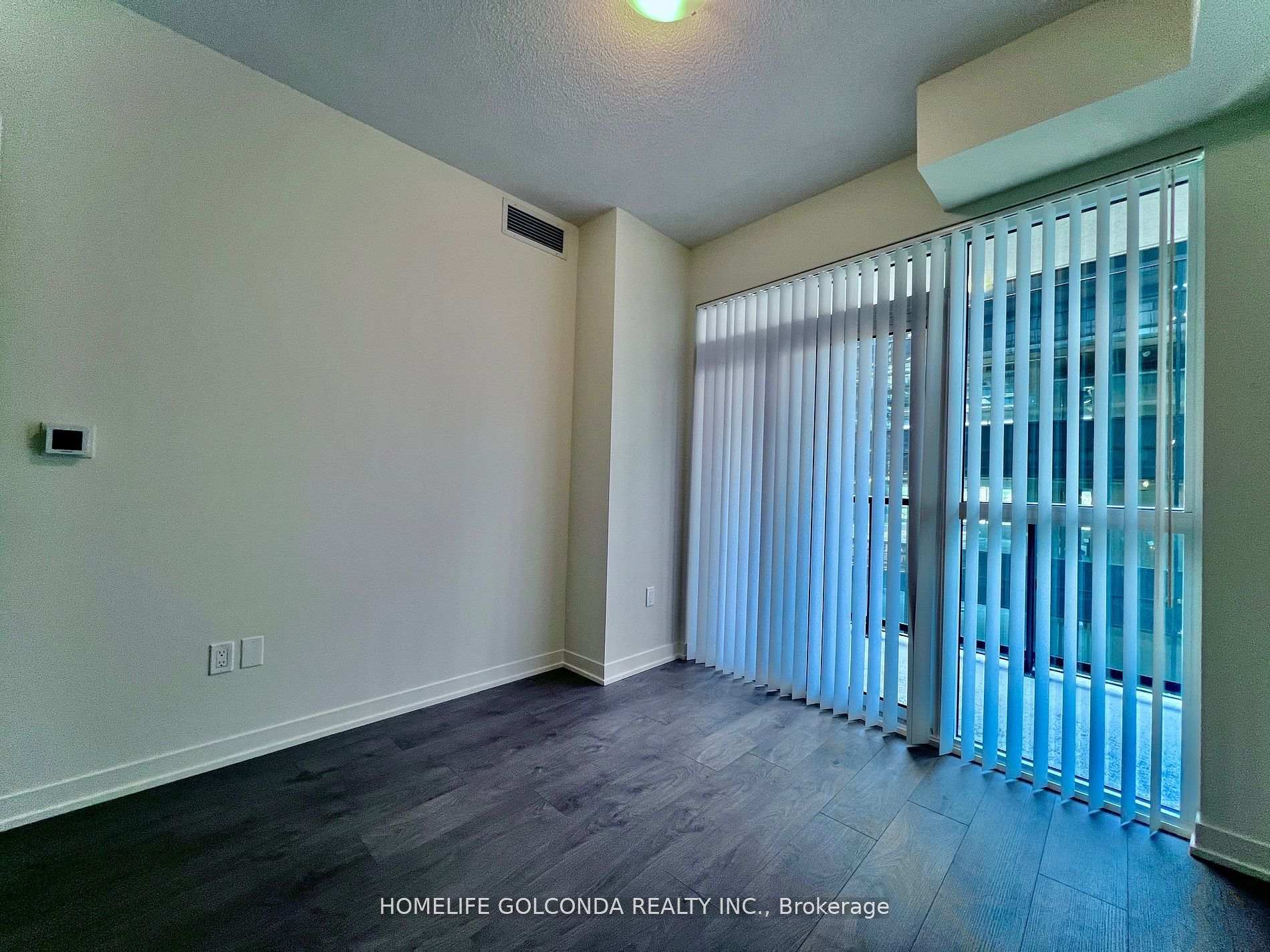 Photo 17 of Unit 608, 38 Annie Craig Drive, Etobicoke, Mimico — HOMEH