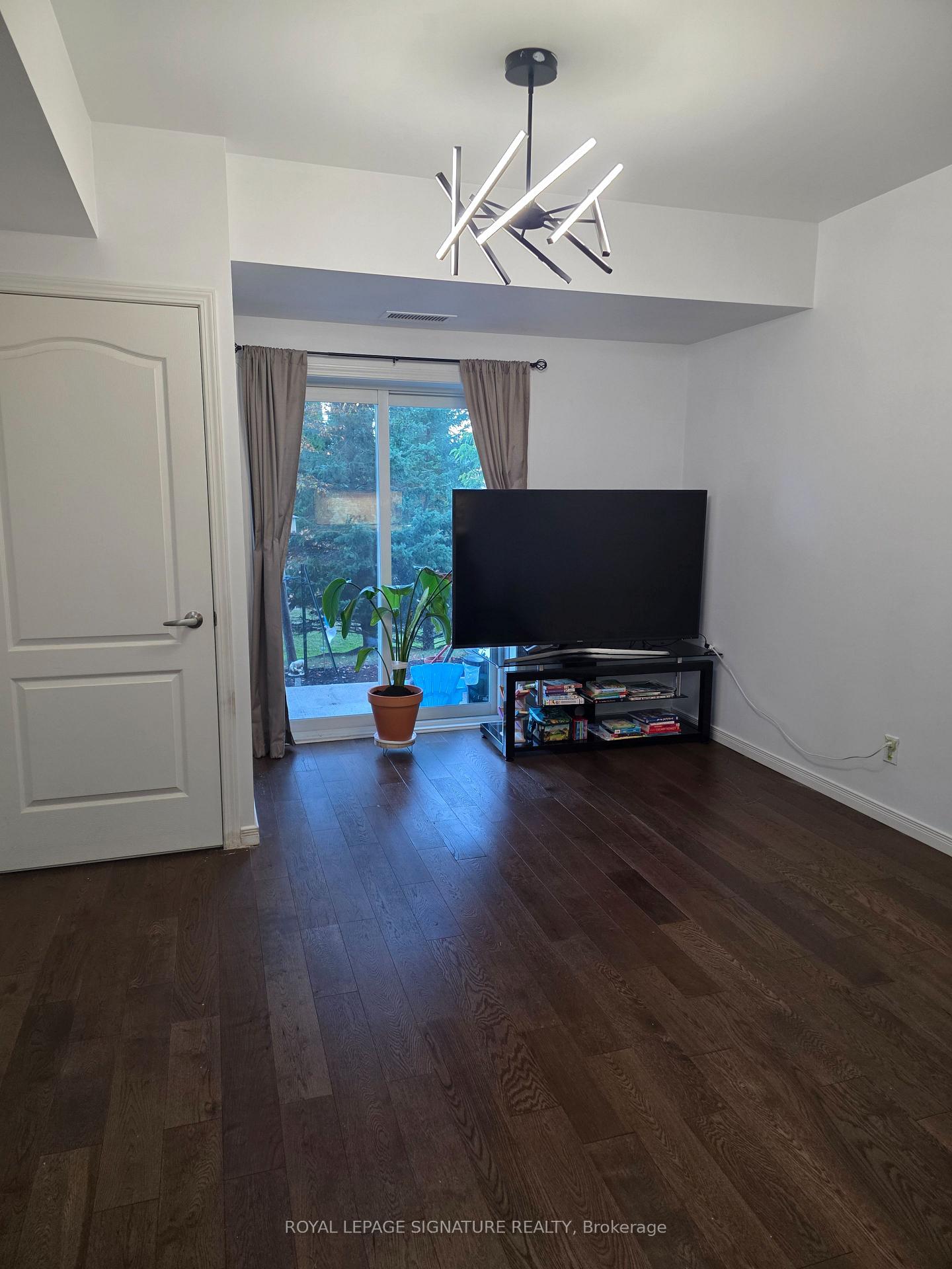 Photo 37 of Unit 102, 910 Wentworth Street, Peterborough, Otonabee Ward 1 — HOMEH