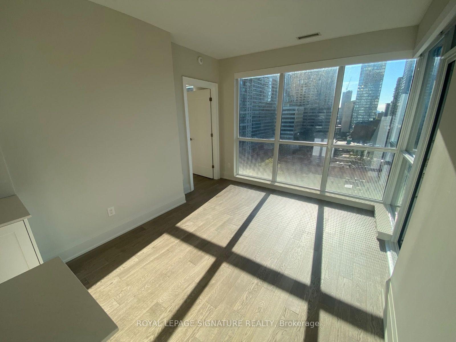 Photo 10 of Unit 1003, 88 Cumberland Street, Toronto, The Annex — HOMEH