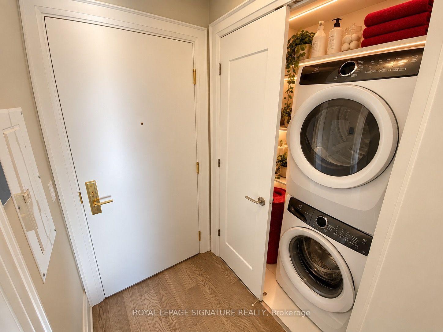 Photo 22 of Unit 1003, 88 Cumberland Street, Toronto, The Annex — HOMEH