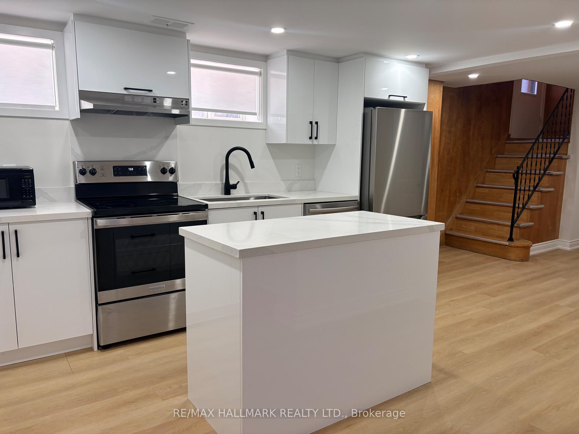 Photo 6 of Unit LOWER, 67 Saskatoon Drive, Etobicoke, Kingsview Village-The Westway — HOMEH