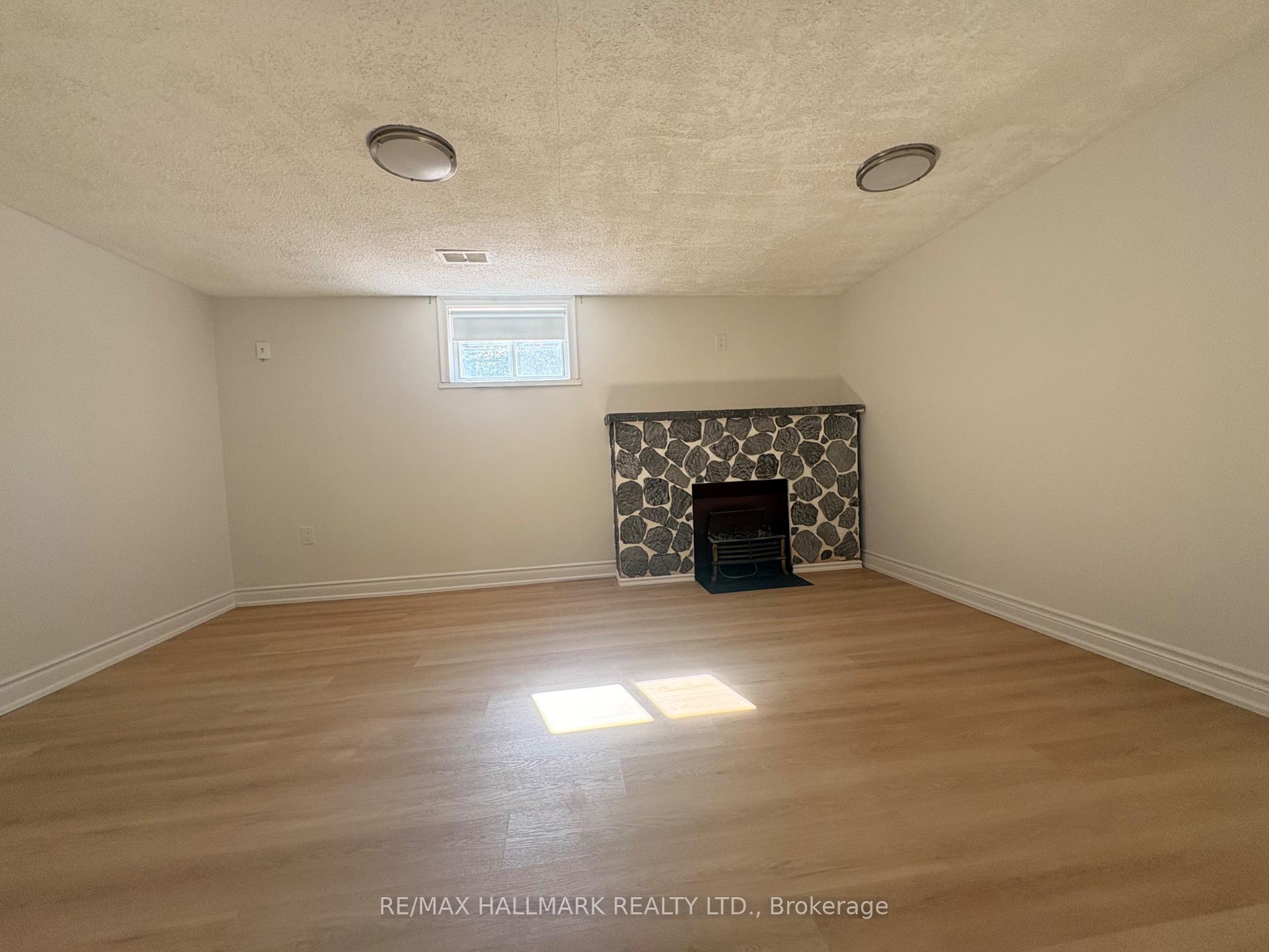 Photo 20 of Unit LOWER, 67 Saskatoon Drive, Etobicoke, Kingsview Village-The Westway — HOMEH
