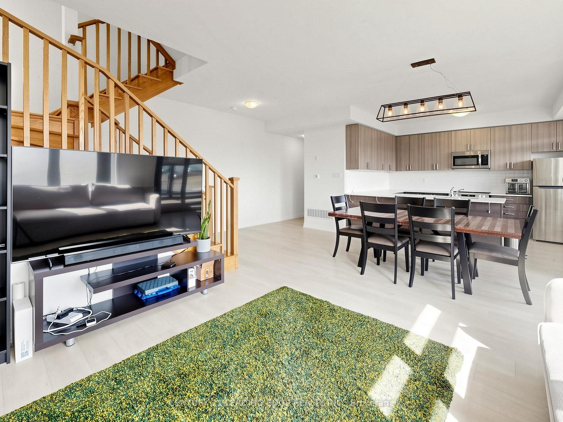 Photo 4 of Unit 808, 1865 Pickering Parkway, Pickering, Village East — HOMEH