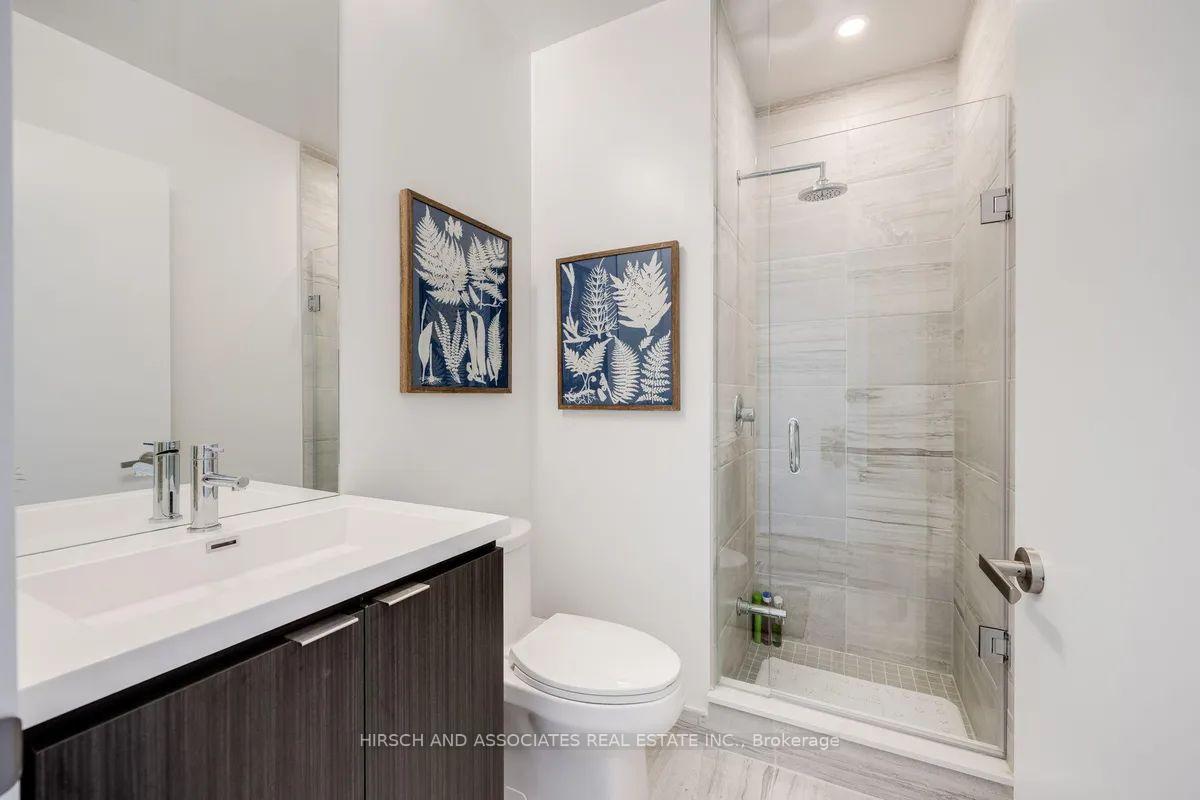 Photo 10 of Unit 6105, 55 Cooper Street, Toronto, Waterfront Communities — HOMEH