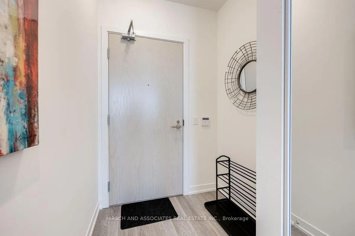 Photo 12 of Unit 6105, 55 Cooper Street, Toronto, Waterfront Communities — HOMEH