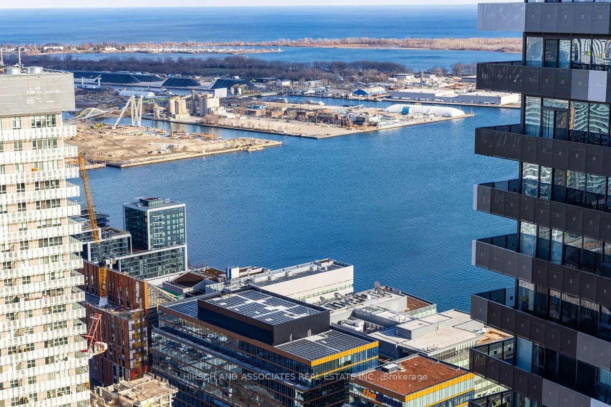 Photo 17 of Unit 6105, 55 Cooper Street, Toronto, Waterfront Communities — HOMEH