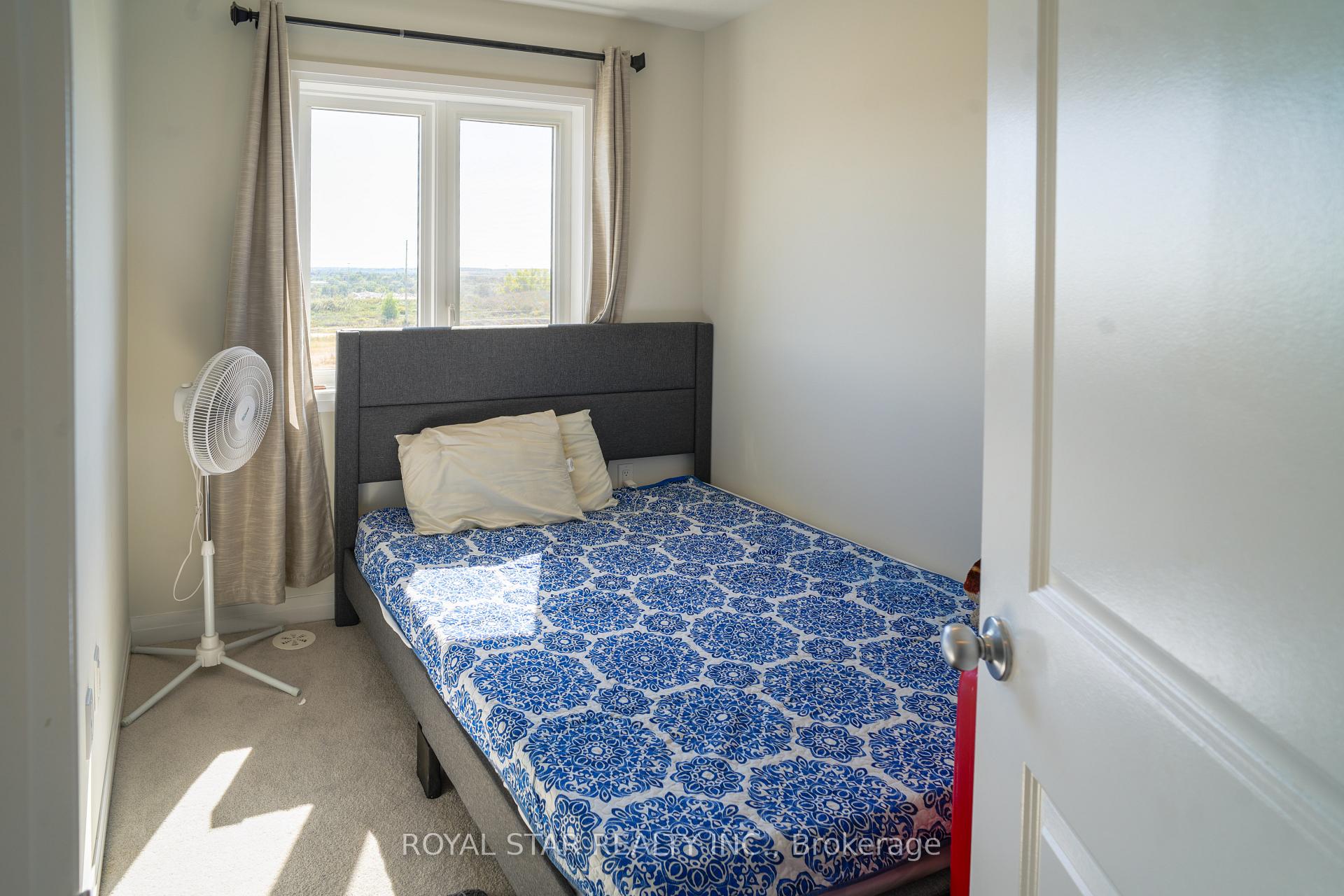 Photo 23 of Unit 92, 155 Equestrian Way, Cambridge, Preston Heights — HOMEH