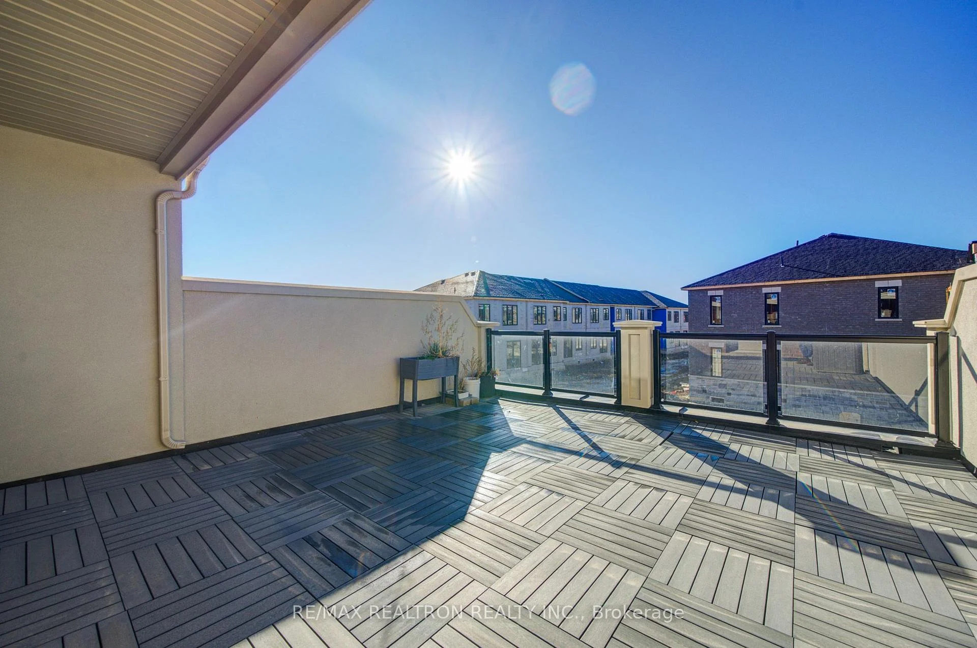Photo 26 of 68 Johann Drive, Markham, Middlefield — HOMEH