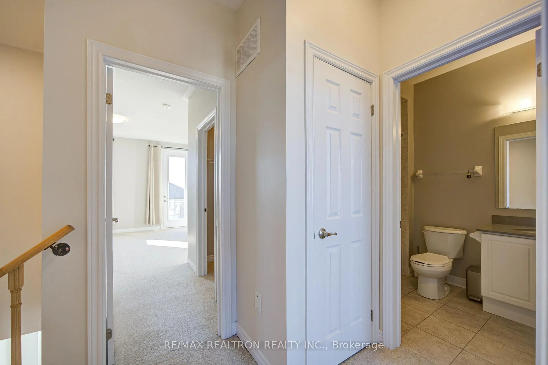 Photo 30 of 68 Johann Drive, Markham, Middlefield — HOMEH