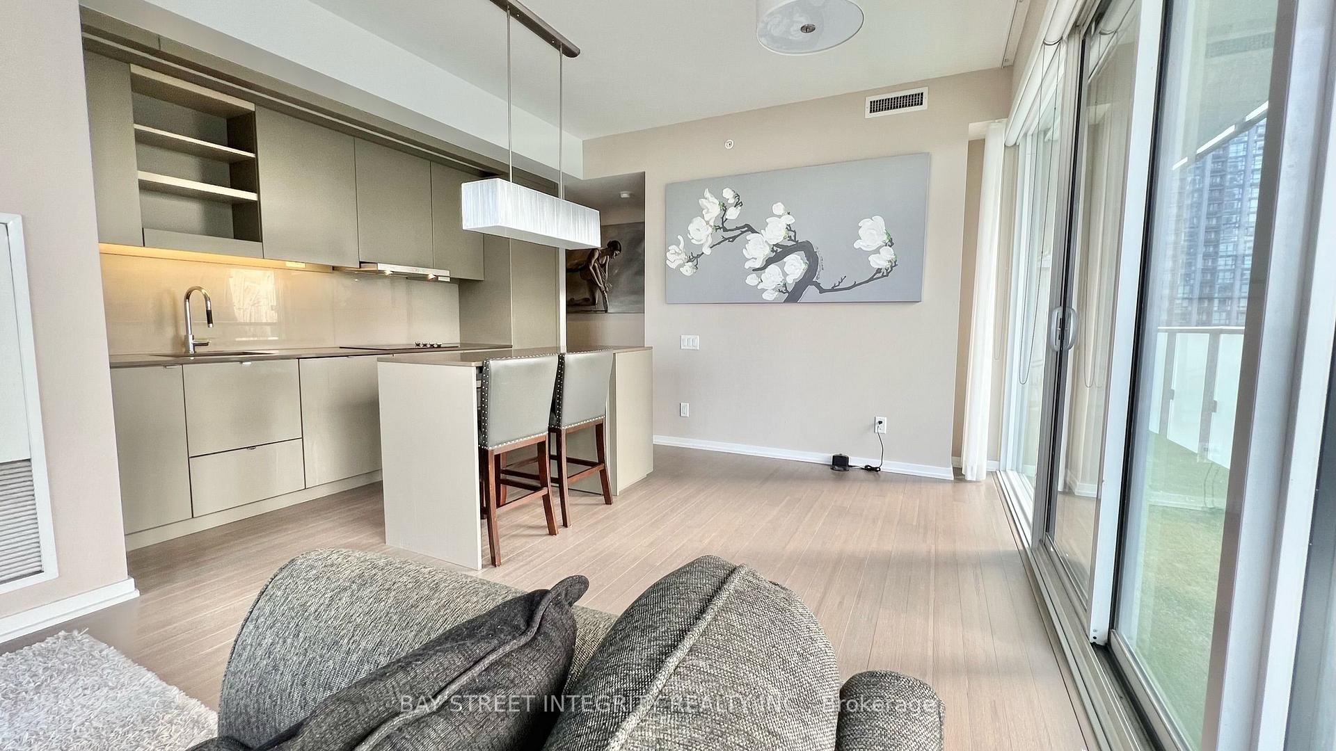 Photo 5 of Unit 2409, 101 Peter Street, Toronto, Waterfront Communities — HOMEH