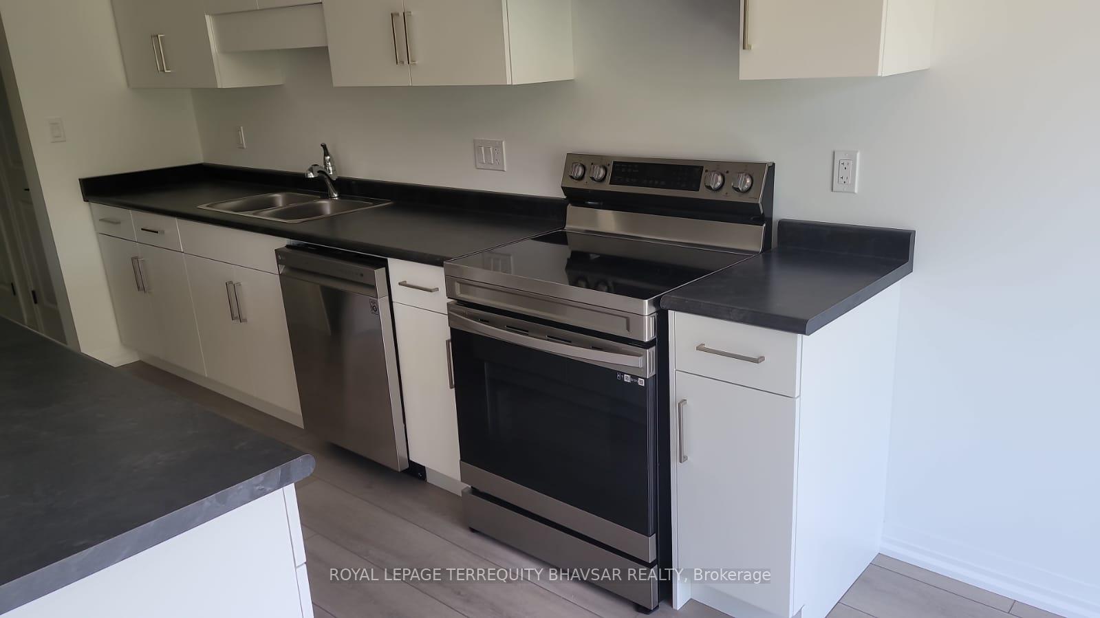 Photo 13 of Unit 8, 4552 Portage Road, Niagara Falls, Cherrywood — HOMEH