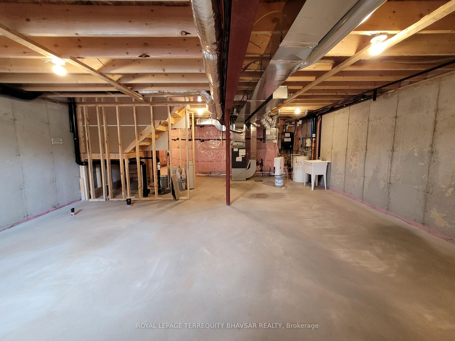 Photo 71 of Unit 8, 4552 Portage Road, Niagara Falls, Cherrywood — HOMEH