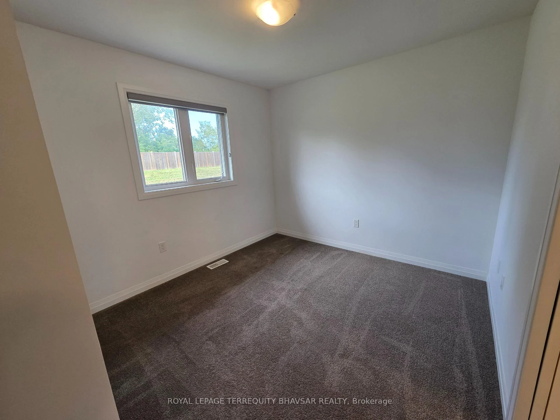 Photo 54 of Unit 8, 4552 Portage Road, Niagara Falls, Cherrywood — HOMEH