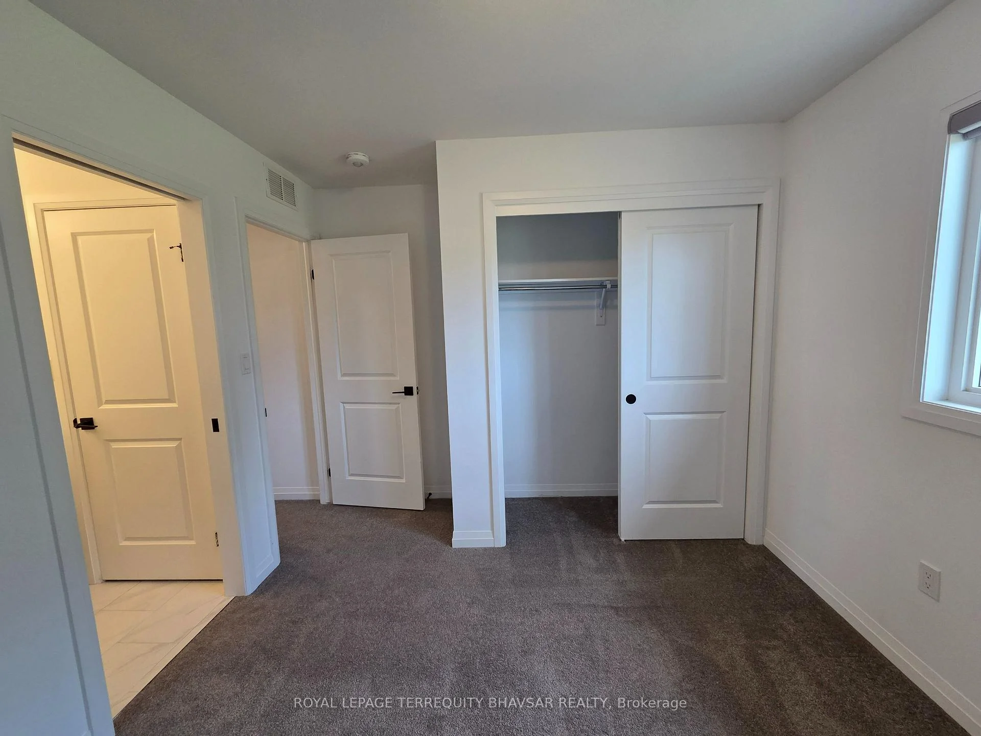 Photo 58 of Unit 8, 4552 Portage Road, Niagara Falls, Cherrywood — HOMEH