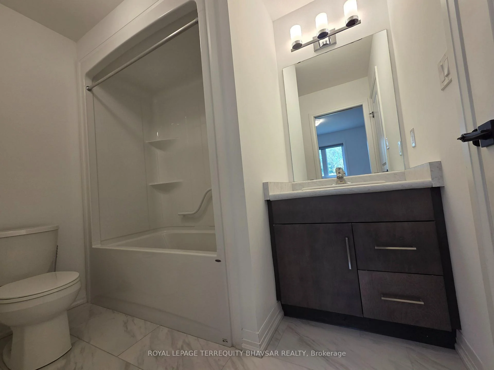 Photo 60 of Unit 8, 4552 Portage Road, Niagara Falls, Cherrywood — HOMEH