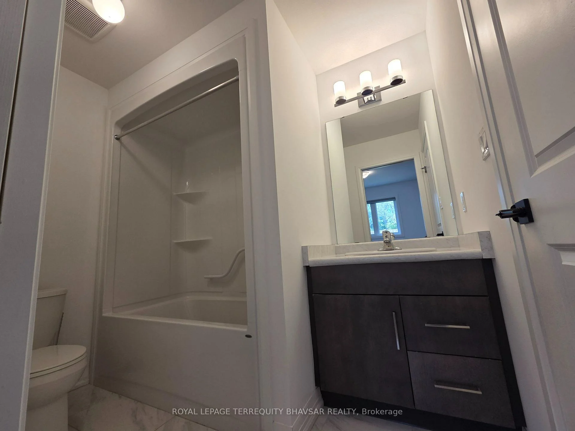 Photo 62 of Unit 8, 4552 Portage Road, Niagara Falls, Cherrywood — HOMEH