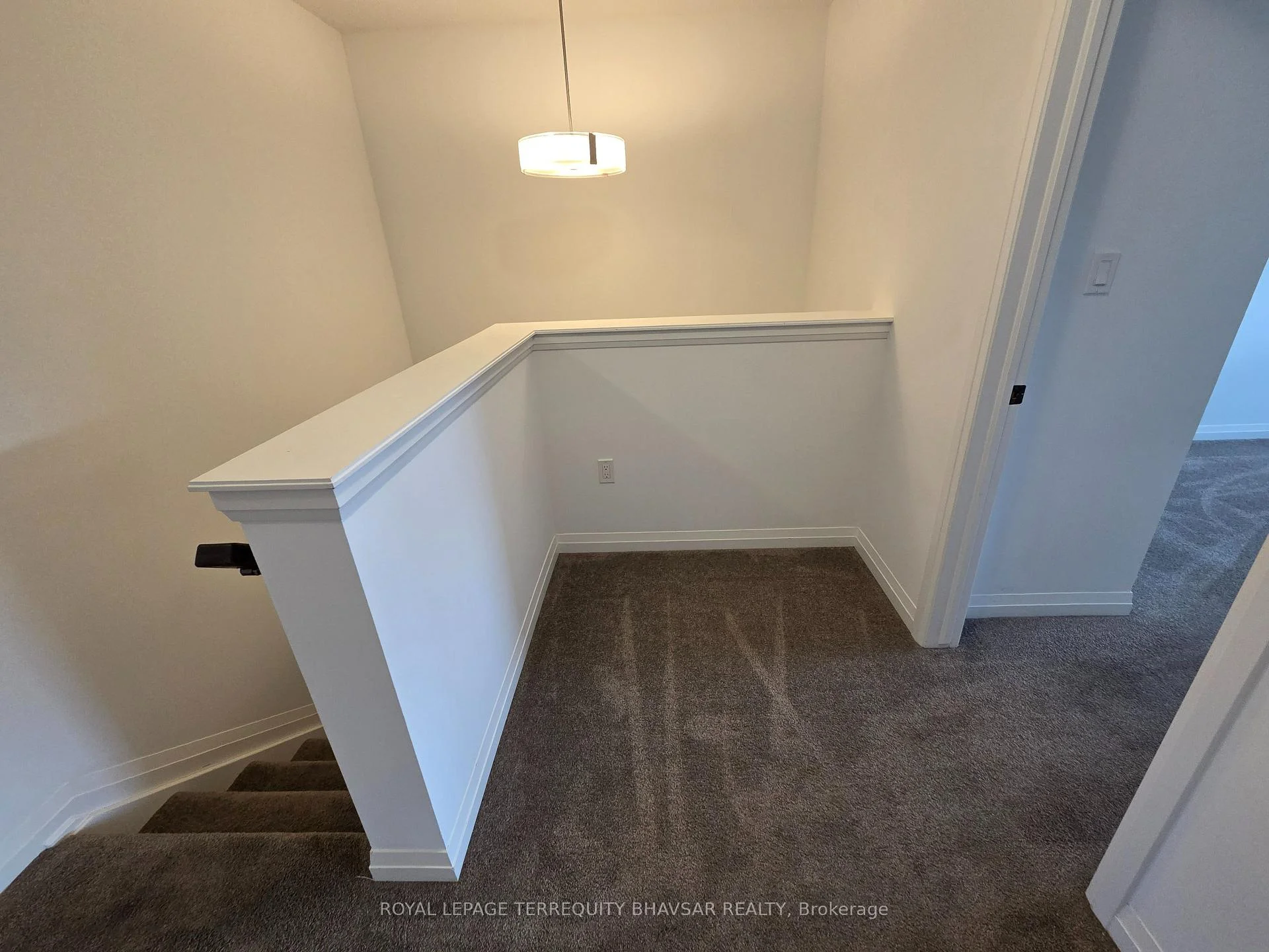 Photo 74 of Unit 8, 4552 Portage Road, Niagara Falls, Cherrywood — HOMEH