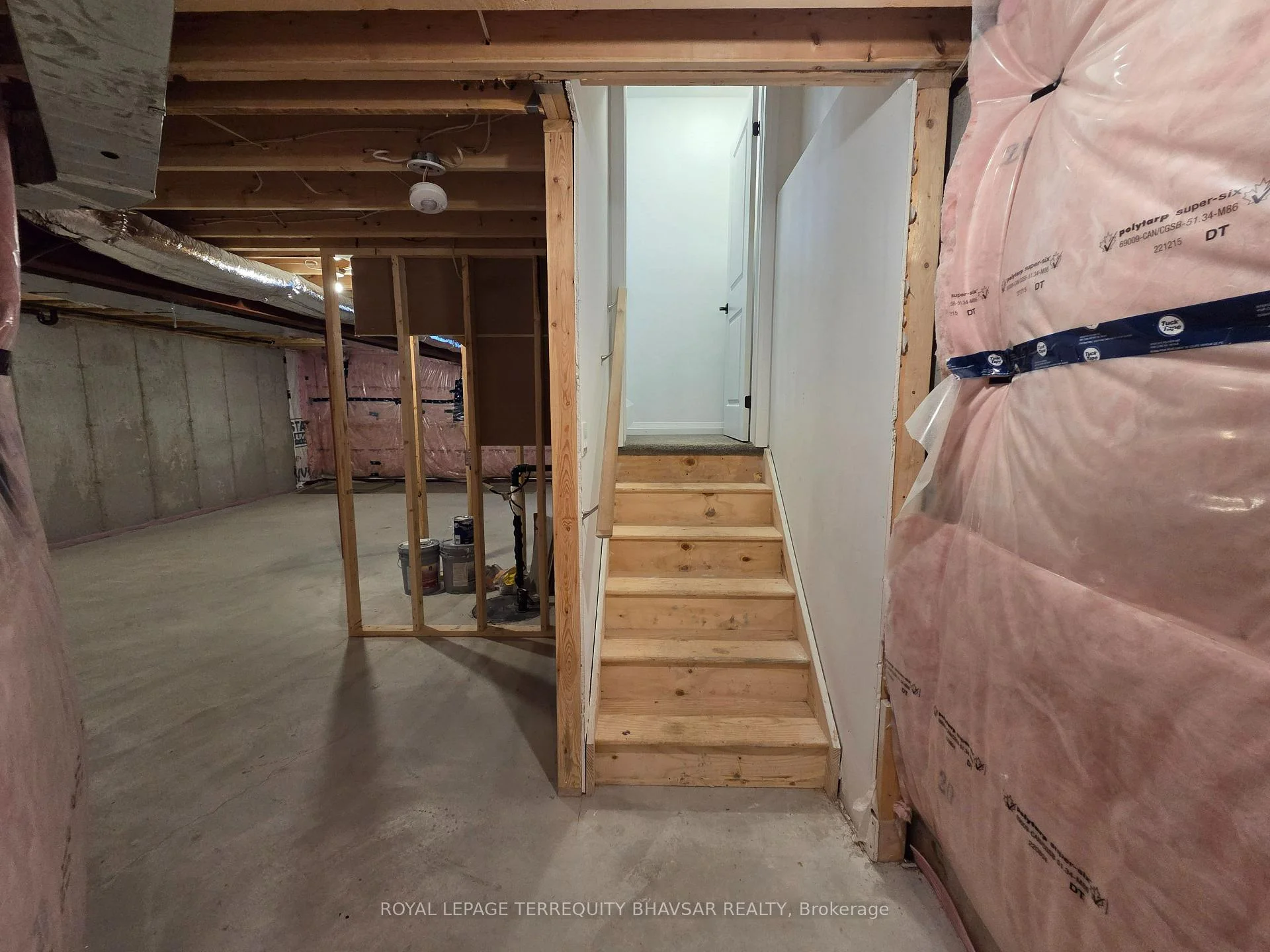 Photo 76 of Unit 8, 4552 Portage Road, Niagara Falls, Cherrywood — HOMEH
