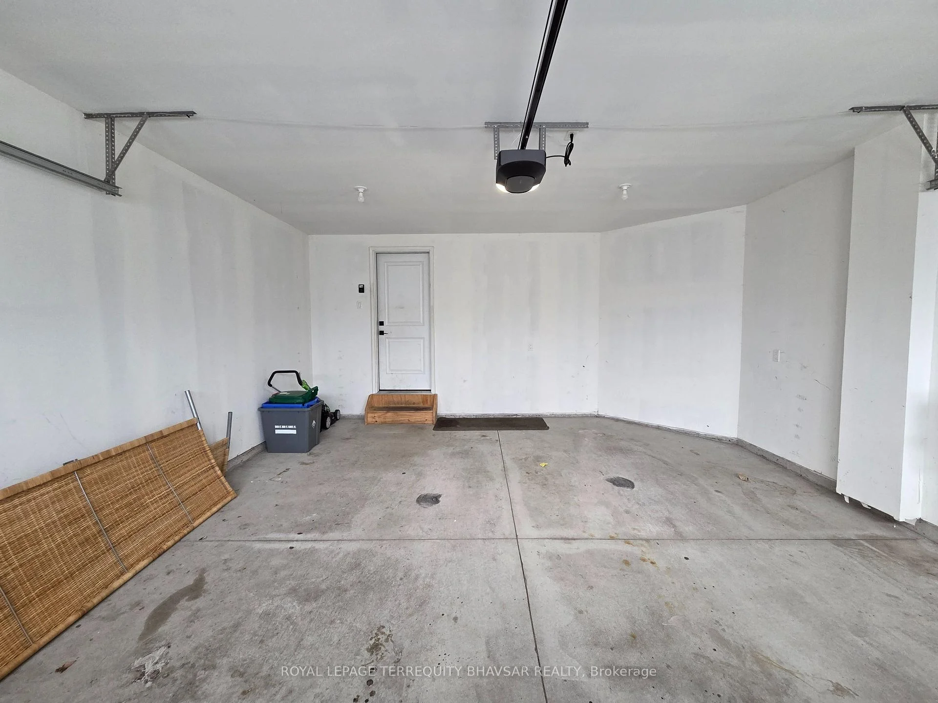 Photo 83 of Unit 8, 4552 Portage Road, Niagara Falls, Cherrywood — HOMEH