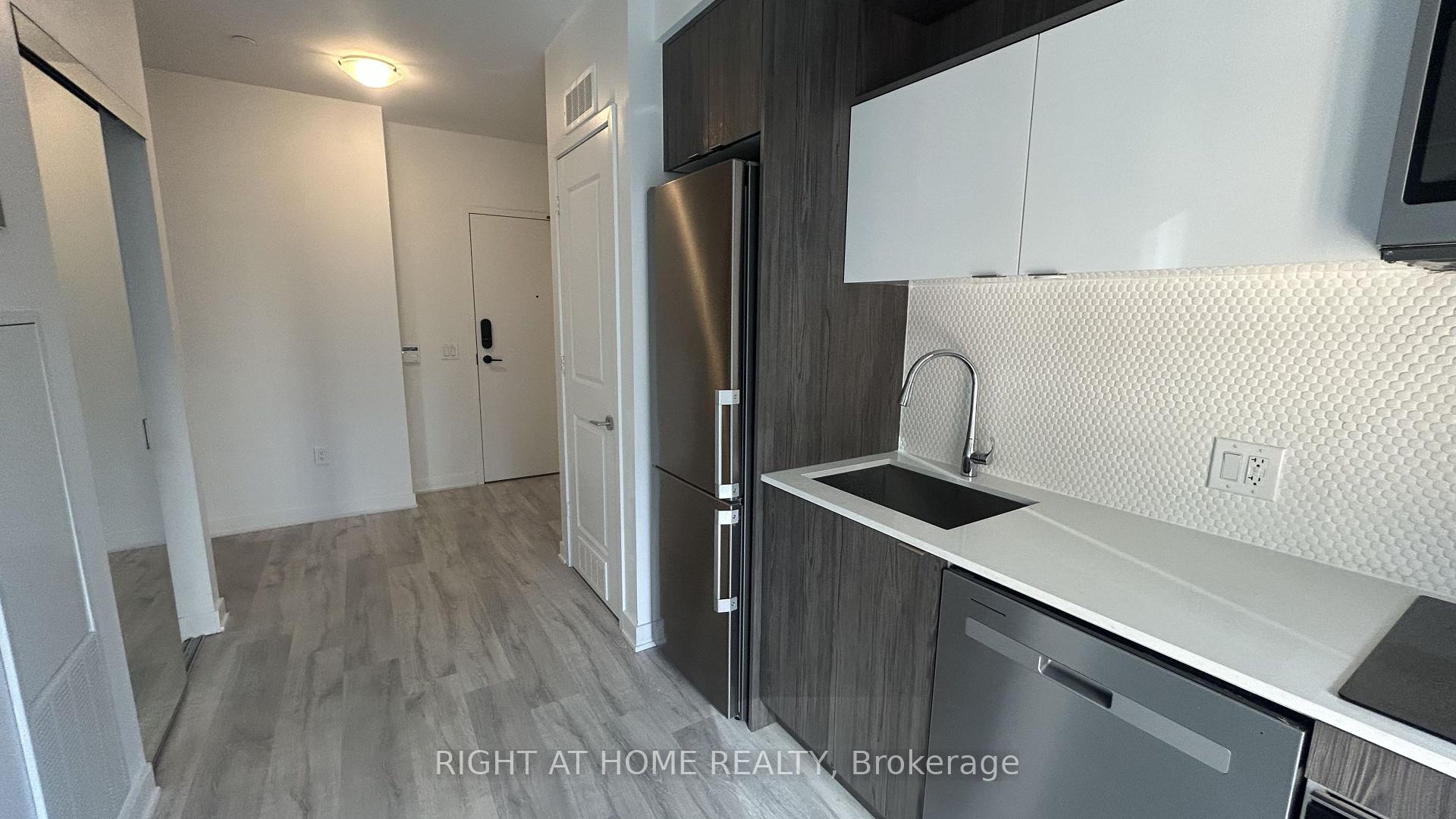 Photo of Unit 1105, 100 Dalhousie Street