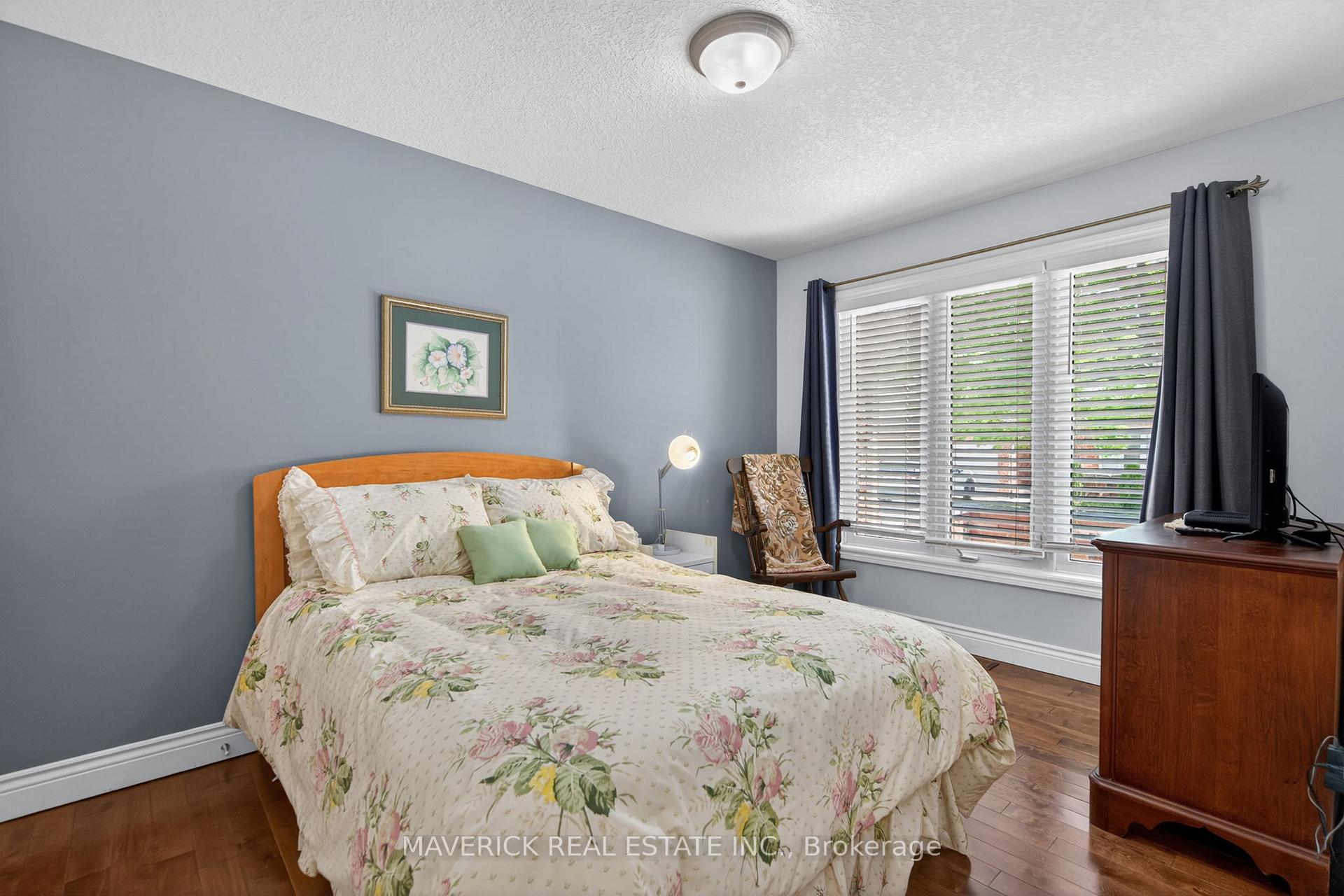 Photo 4 of Unit 46, 43 Capulet Walk, London, North M — HOMEH
