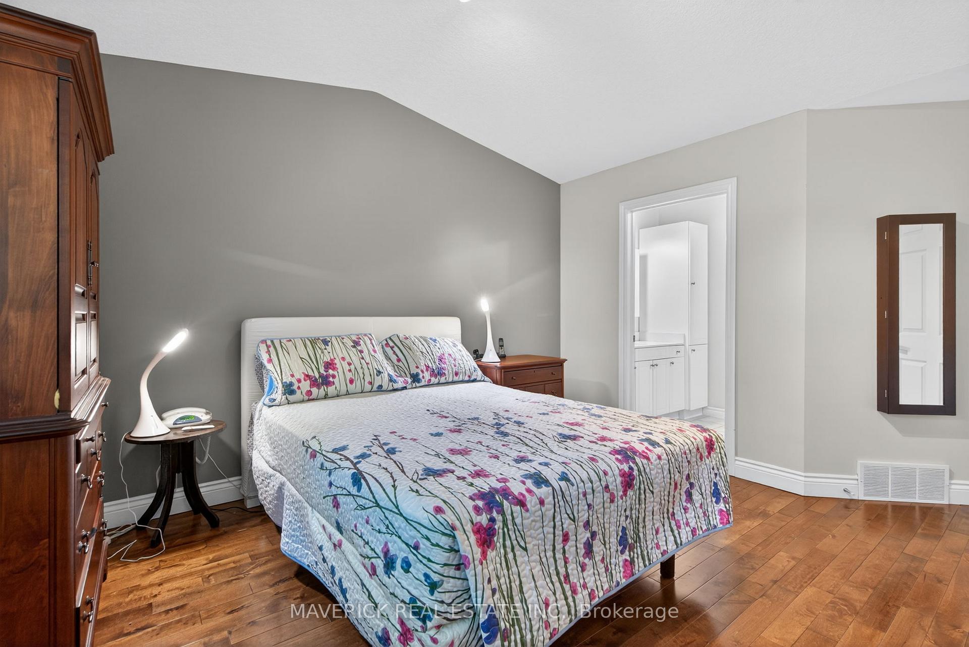 Photo 21 of Unit 46, 43 Capulet Walk, London, North M — HOMEH