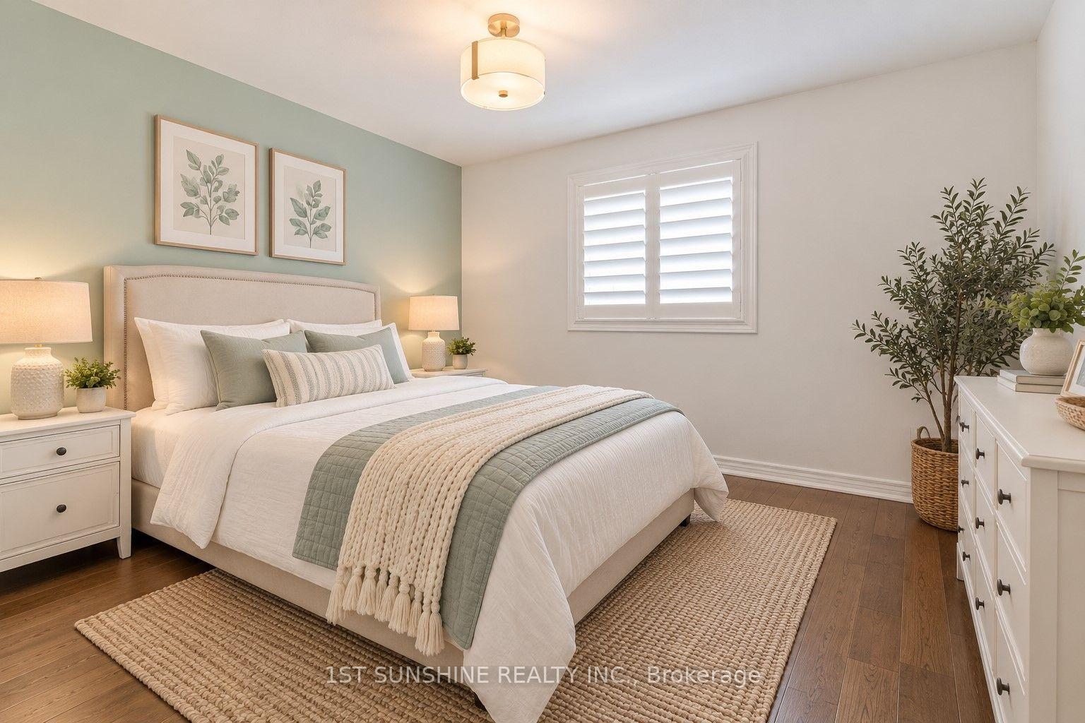 Photo 11 of 166 Irwin Avenue, Hamilton, Meadowlands — HOMEH