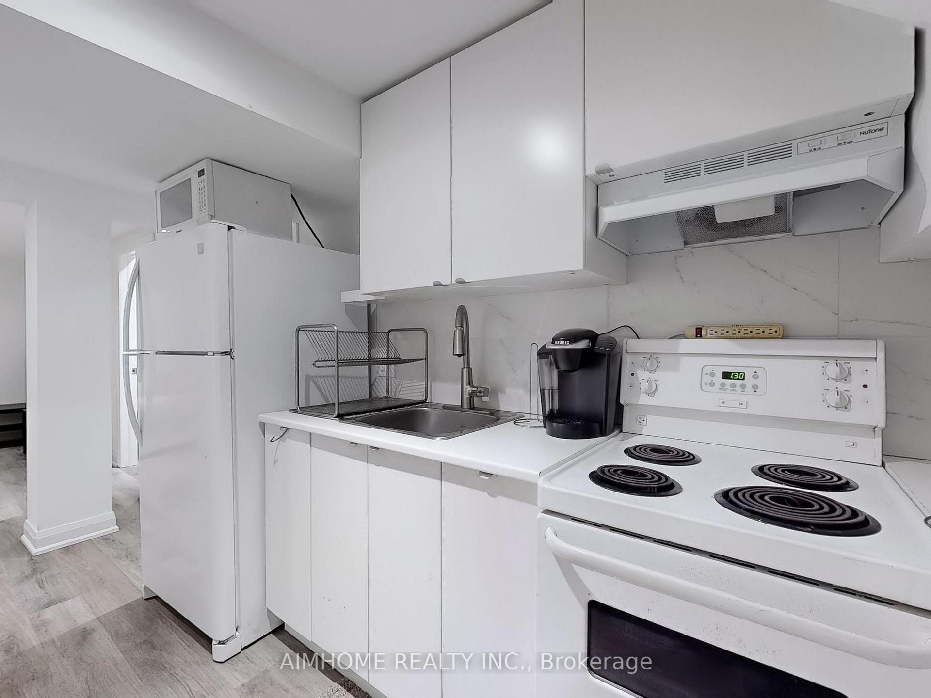 Photo 2 of Unit Lower L, 51 Royal Orchard Boulevard, Markham, Royal Orchard — HOMEH