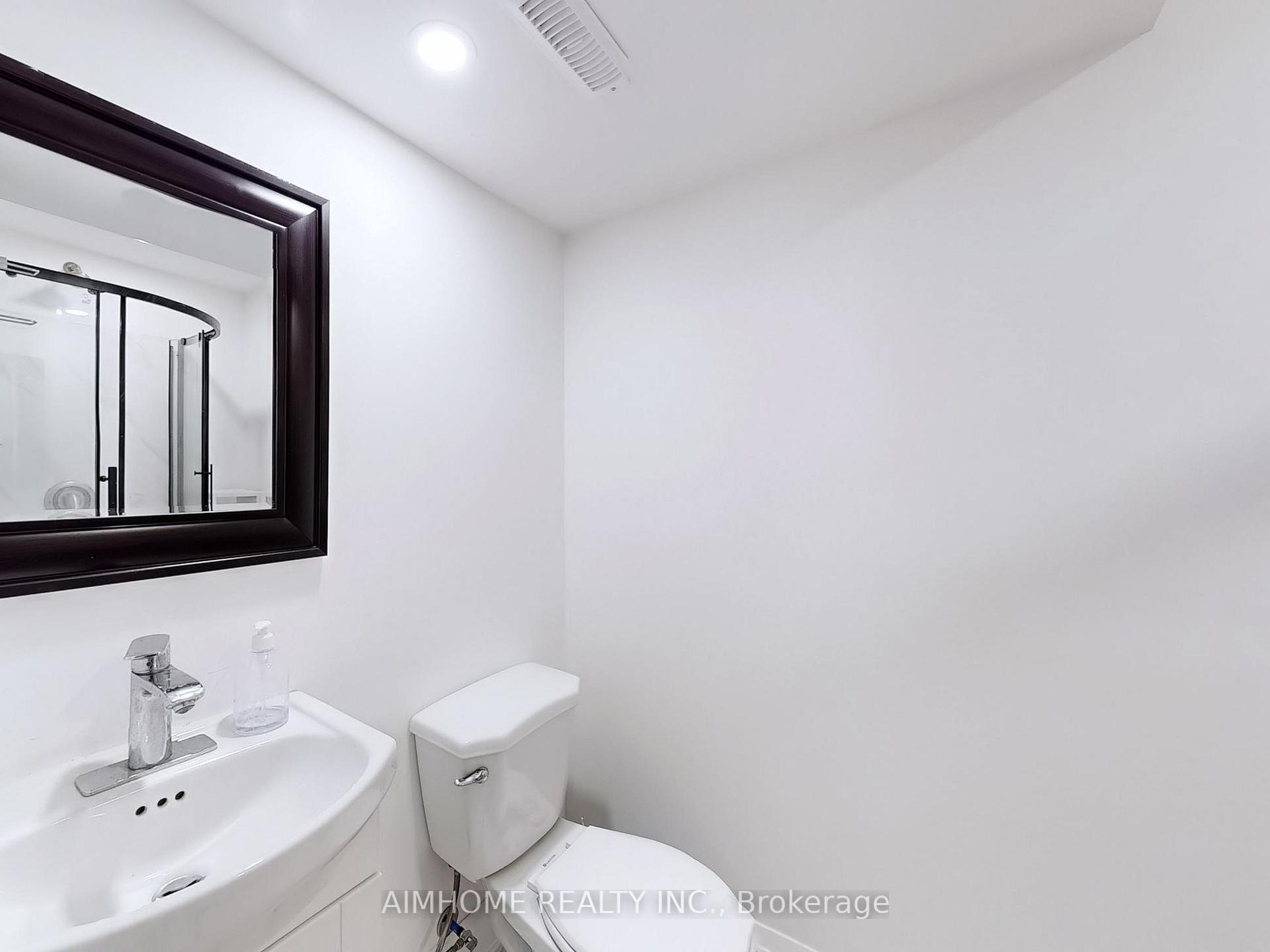 Photo 3 of Unit Lower L, 51 Royal Orchard Boulevard, Markham, Royal Orchard — HOMEH