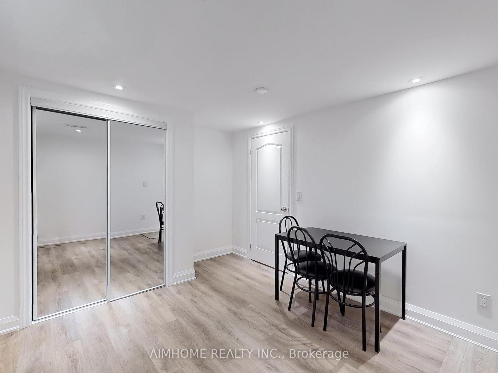 Photo 8 of Unit Lower L, 51 Royal Orchard Boulevard, Markham, Royal Orchard — HOMEH