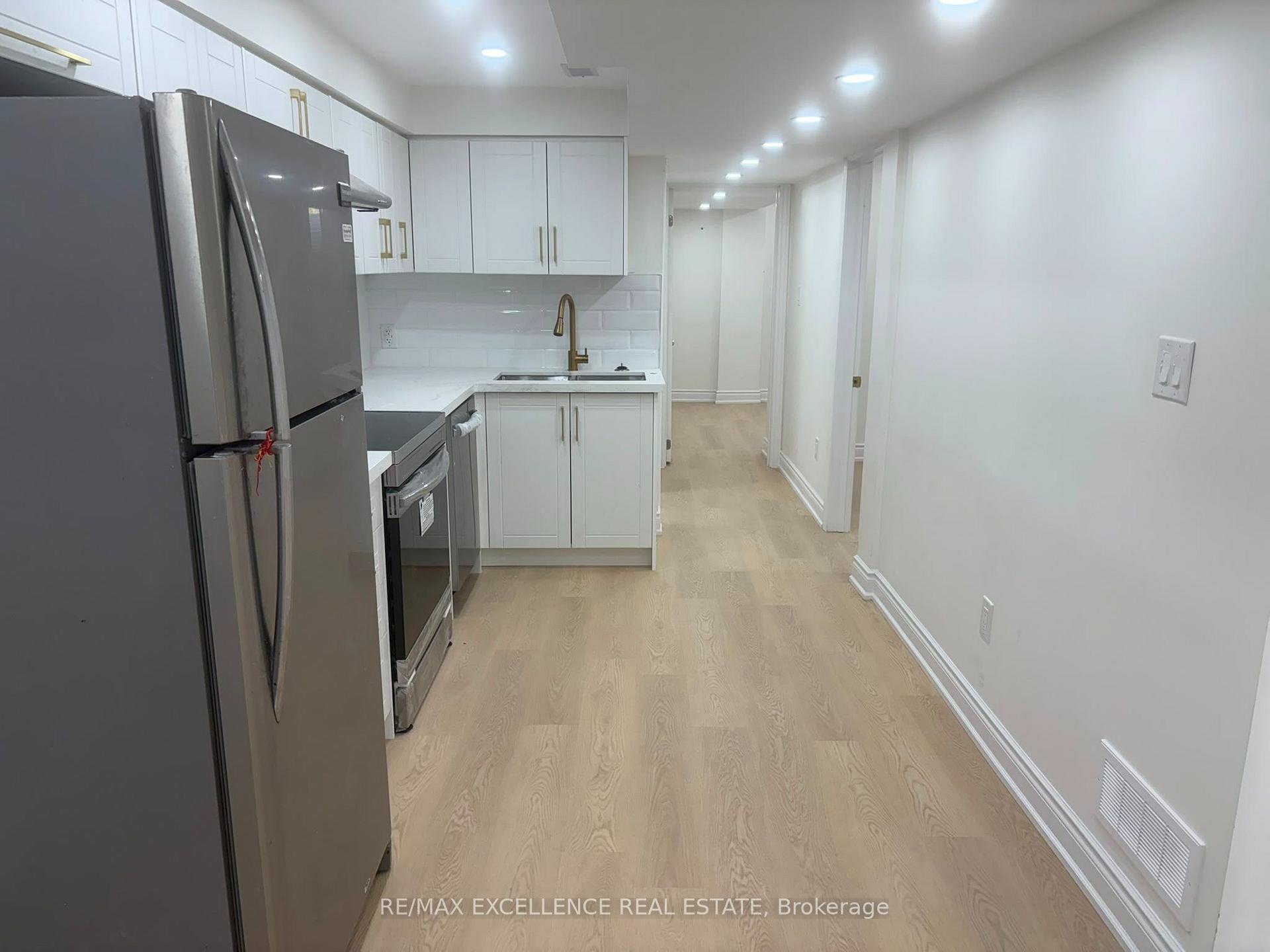 Photo 3 of Unit Basement, 66 Townley Crescent, Brampton, Heart Lake West — HOMEH