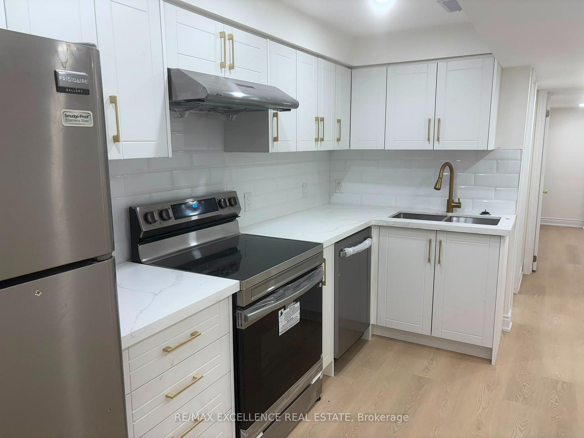 Photo 4 of Unit Basement, 66 Townley Crescent, Brampton, Heart Lake West — HOMEH