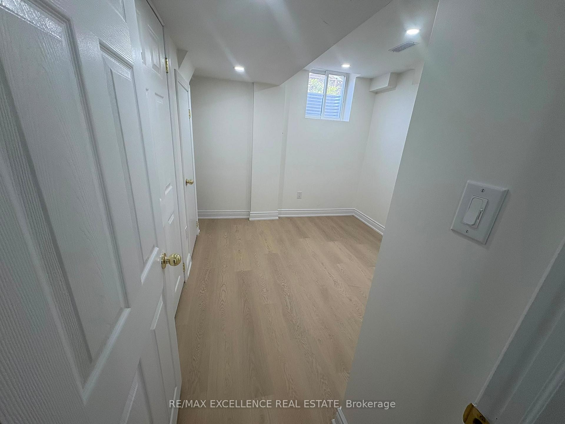 Photo 5 of Unit Basement, 66 Townley Crescent, Brampton, Heart Lake West — HOMEH