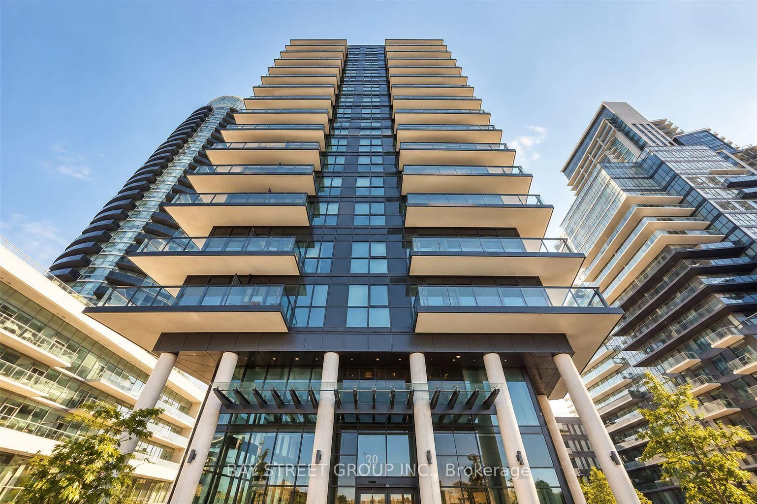 Photo 1 of Unit #407, 39 annie craig Drive, Etobicoke, Mimico — HOMEH