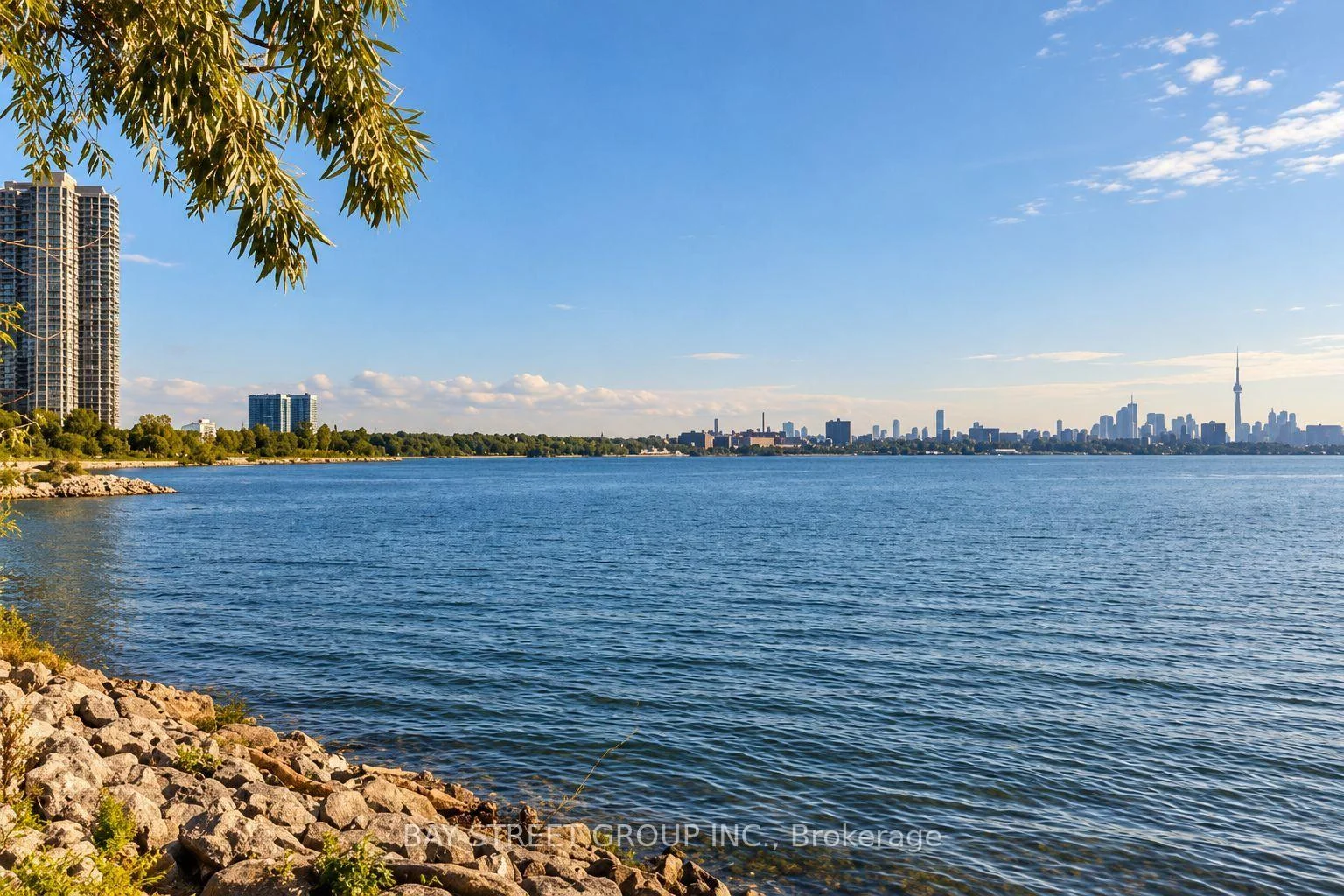 Photo 12 of Unit #407, 39 annie craig Drive, Etobicoke, Mimico — HOMEH