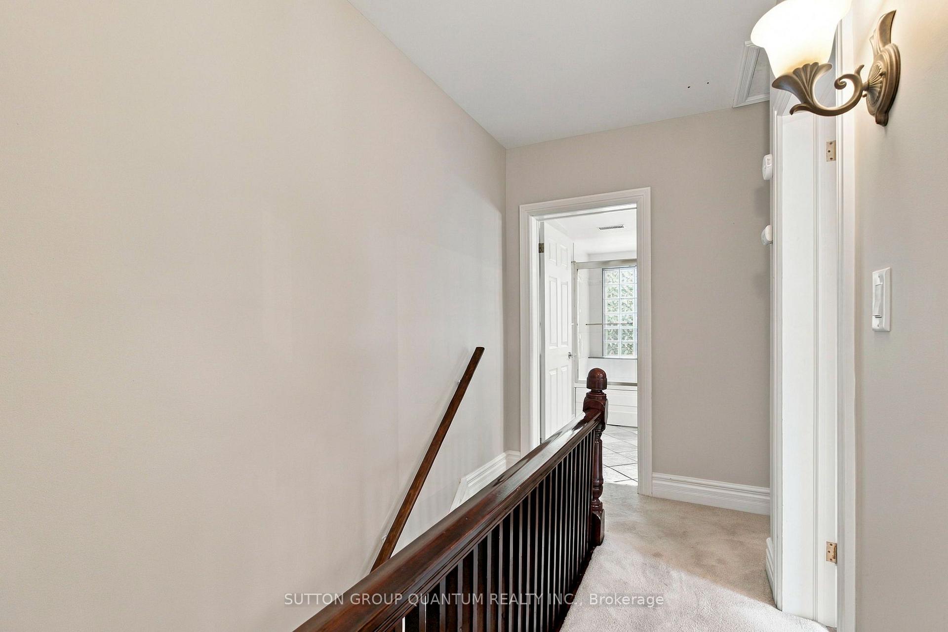 Photo 16 of 18 Albani Street, Etobicoke, Mimico — HOMEH
