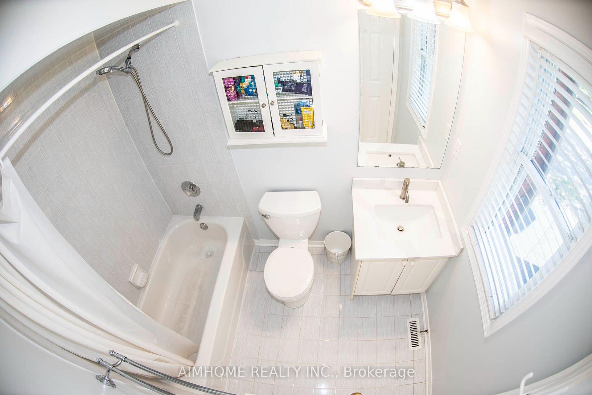 Photo 15 of 1122 Glen Valley Road, Oakville, West Oak Trails — HOMEH