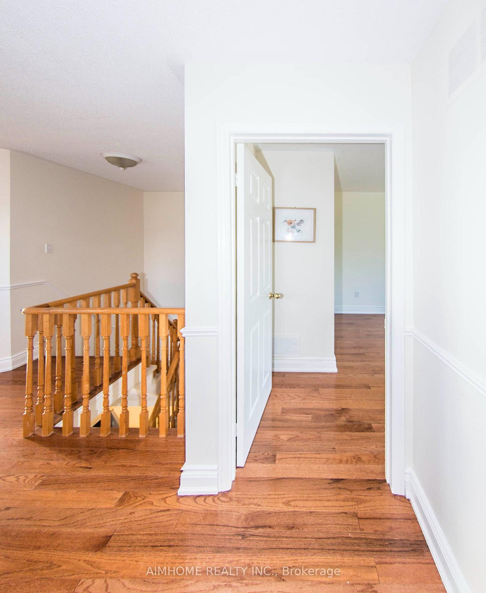Photo 16 of 1122 Glen Valley Road, Oakville, West Oak Trails — HOMEH