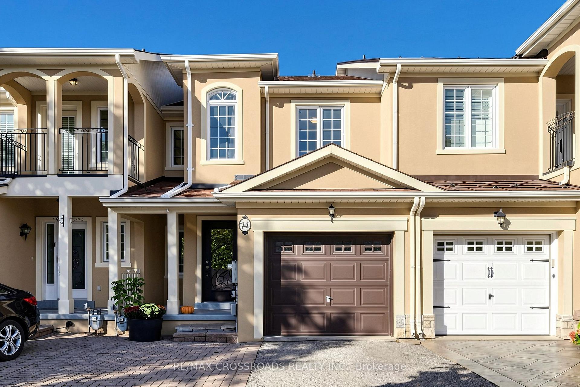 Photo 2 of 74 Romance Drive, Richmond Hill, Rouge Woods — HOMEH